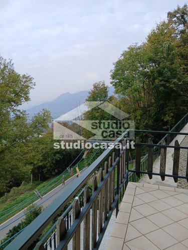 VILLA INDIPENDENTE! Costa Serina