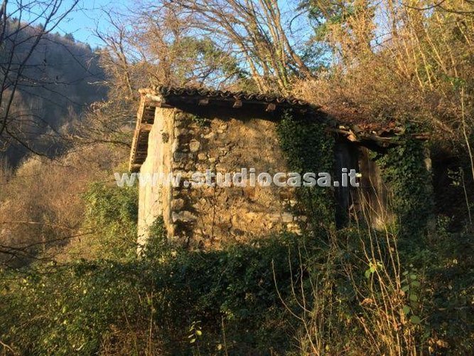 LA PACE DEI SENSI!!! RUSTICHETTO IMMERSO NEL VERDE!!! San Giovanni Bianco