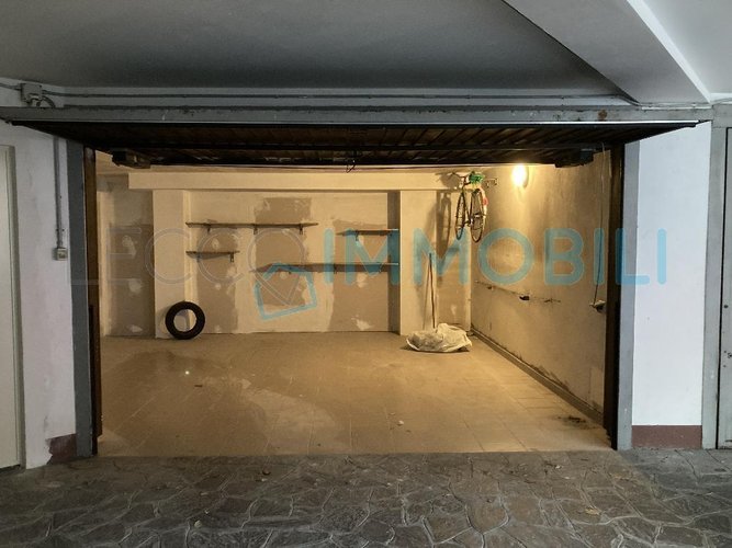 BOX ALLE PORTE DELL' AREA PEDONALE Lecco