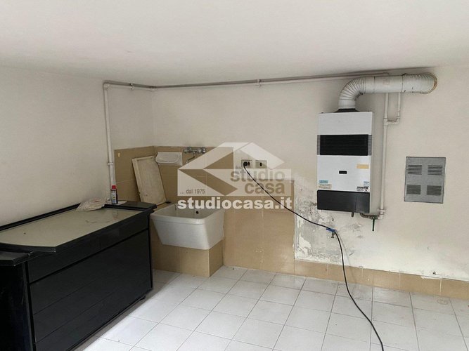 SEMI CENTRALE E SERVITO! Zogno