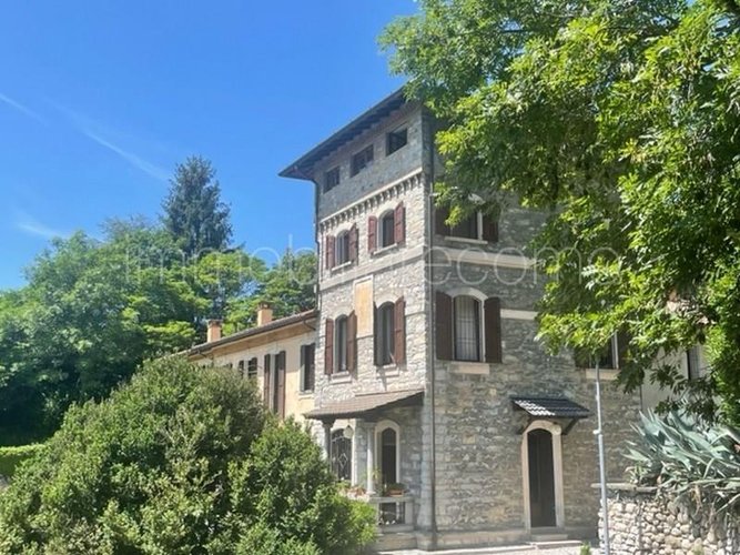 Como zona Cardano Como