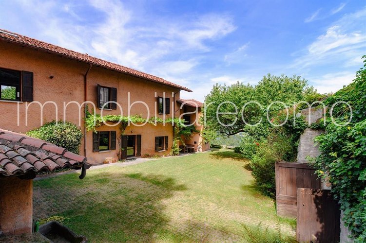 Villa 11 locali - Rif. 116188 Como