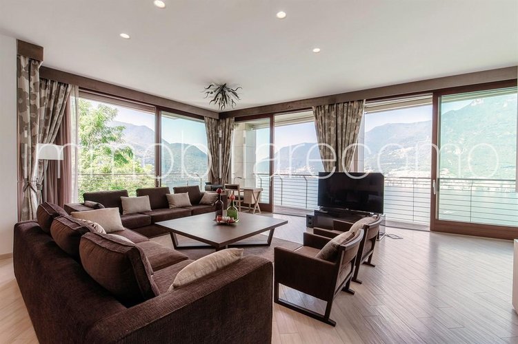 Attico 8 locali - Rif. 116189 Faggeto Lario