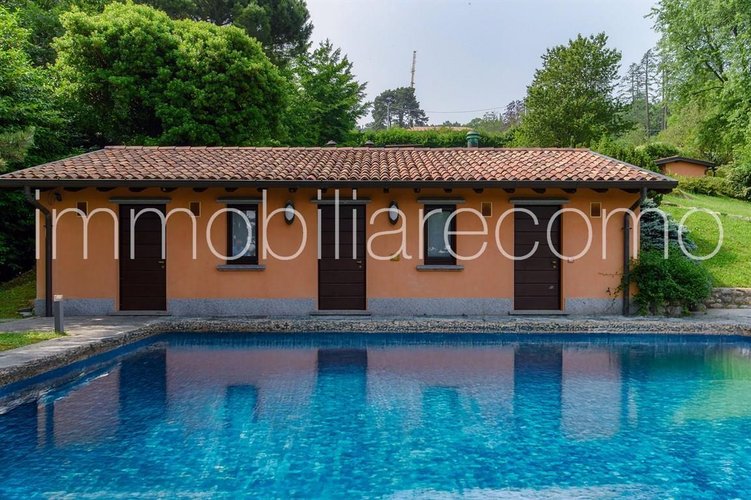 Villa 20 locali - Rif. 116191 San Fermo della Battaglia