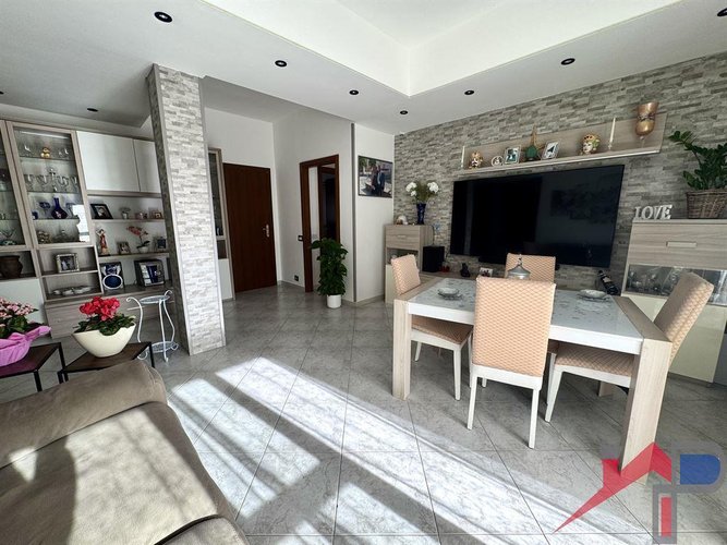 Quadrilocale ristrutturato Cisano Bergamasco