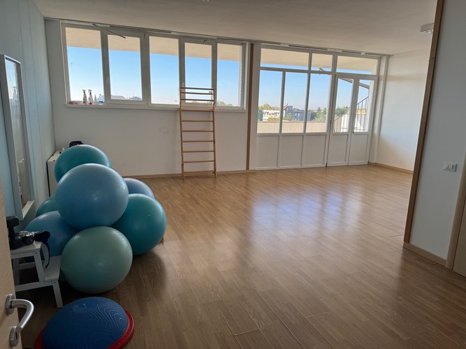 VENDESI UFFICI QUARTO ED ULTIMO PIANO Gorle