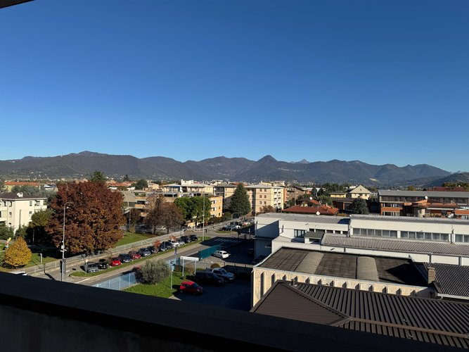 VENDESI UFFICI QUARTO ED ULTIMO PIANO Gorle