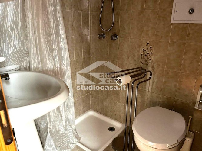 A DUE PASSI DAL LAGHETTO! Carona