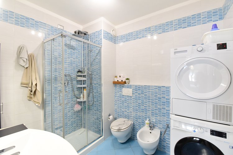 Tavernola (27/25) Como