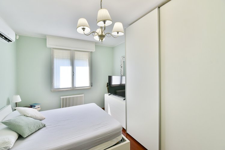 Tavernola (27/25) Como