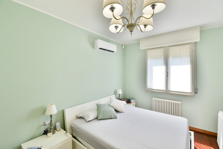 Tavernola (27/25) Como