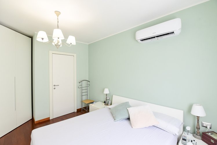 Tavernola (27/25) Como