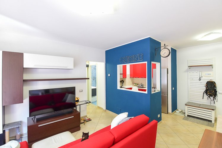 Tavernola (27/25) Como