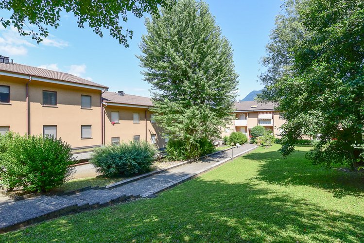 Tavernola (27/25) Como