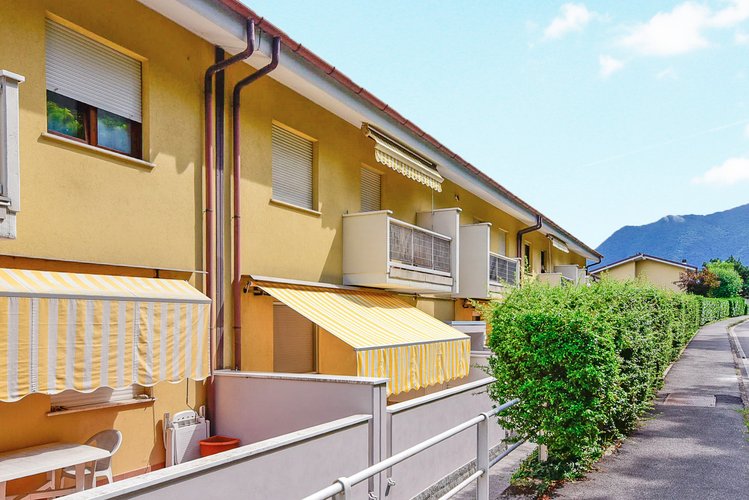 Tavernola (31/25) Como