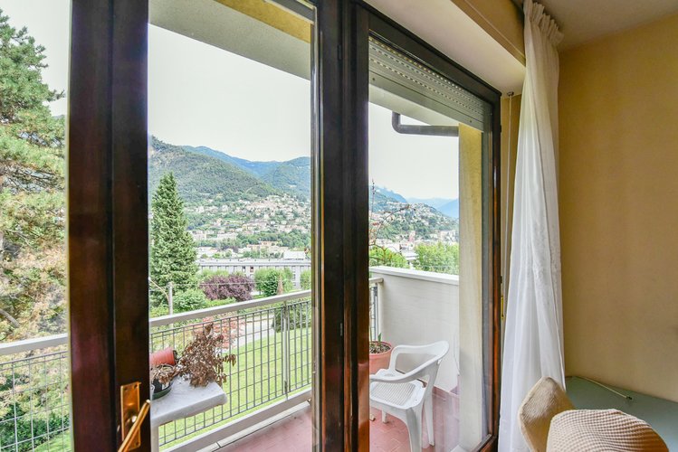 Tavernola (31/25) Como