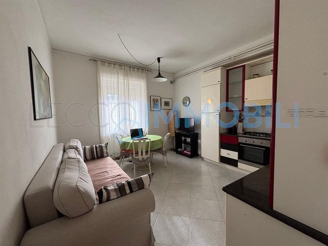 BILOCALE VIALE DANTE Lecco