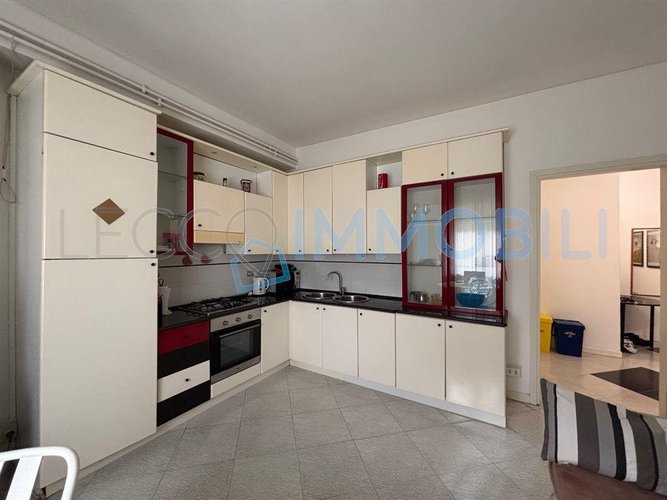 BILOCALE VIALE DANTE Lecco