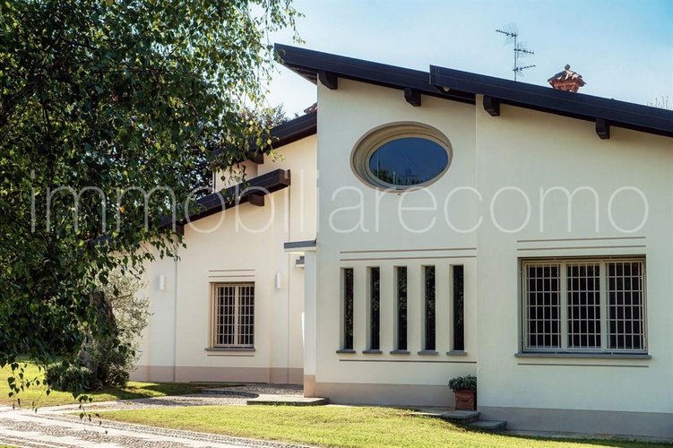 Villa 10 locali - Rif. 116216 Casnate con Bernate