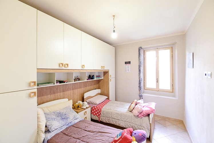 Centro - 44/25 Carugo