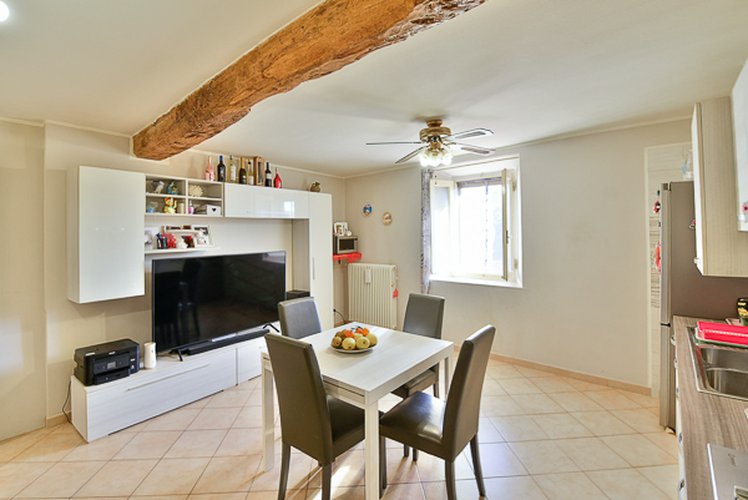 Centro - 44/25 Carugo