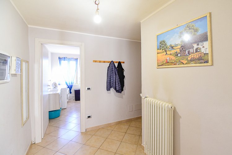 Centro - 44/25 Carugo