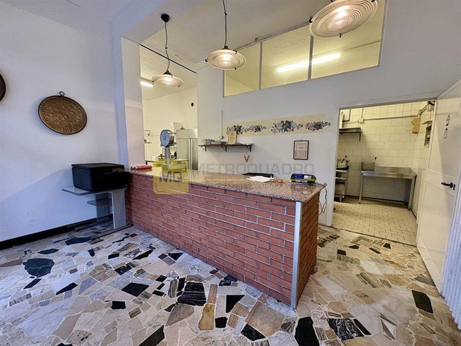 Vendesi Attività di Gastronomia a Ballabio all'ingrosso e al minuto Ballabio