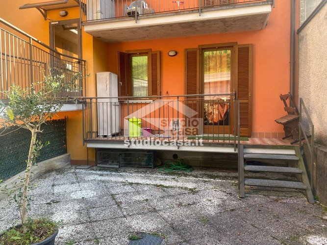 IN PALAZZINA BEN TENUTA! Val Brembilla