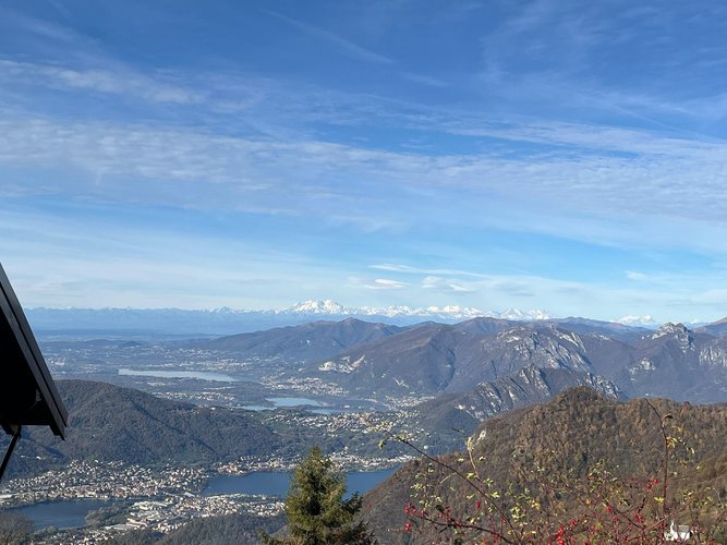 VISTA DA CARTOLINA SUI LAGHI LECCHESI!! Costa Valle Imagna