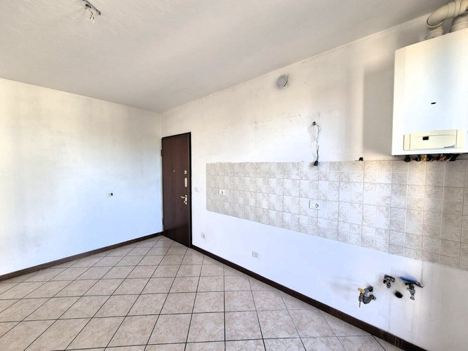 Semi-centrale - 40/25 Cantù