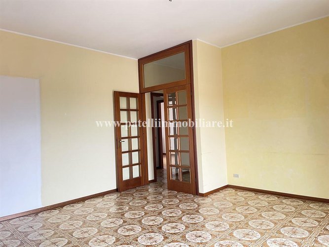 Ampio trilocale con box e cantina in zona residenziale a Ponte San Pietro Ponte San Pietro