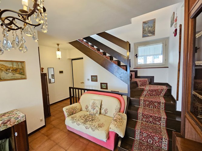 Semi-centrale - 39/25 Casnate con Bernate