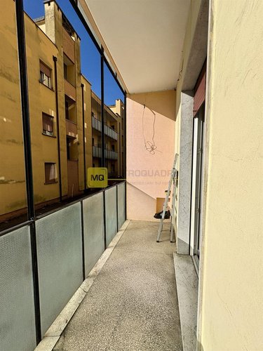Lecco – Zona San Giovanni, proponiamo in vendita un ampio bilocale di 65 mq Lecco