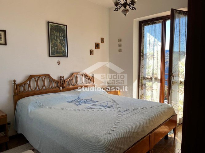 A DUE PASSI DAL CENTRO! Costa Serina