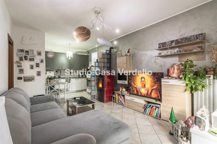 Trilocale con giardino, box e cantina – Ottimo affare in residence recente! Ciserano