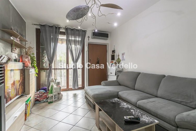 Trilocale con giardino, box e cantina – Ottimo affare in residence recente! Ciserano