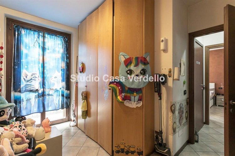 Trilocale con giardino, box e cantina – Ottimo affare in residence recente! Ciserano