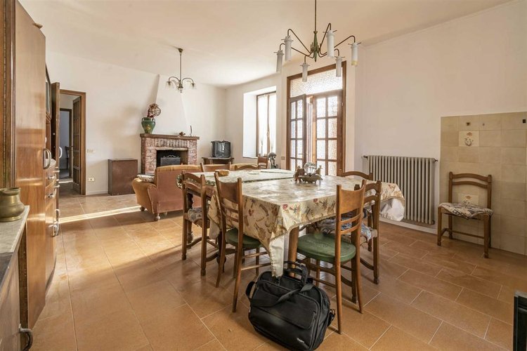 Berbenno, fantastico quadrilocale con box auto e cantina Berbenno