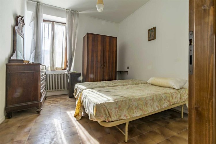 Berbenno, fantastico quadrilocale con box auto e cantina Berbenno