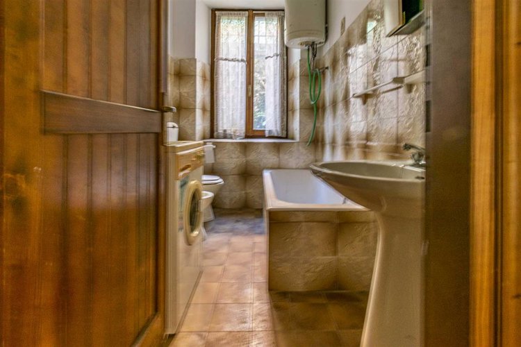 Berbenno, fantastico quadrilocale con box auto e cantina Berbenno