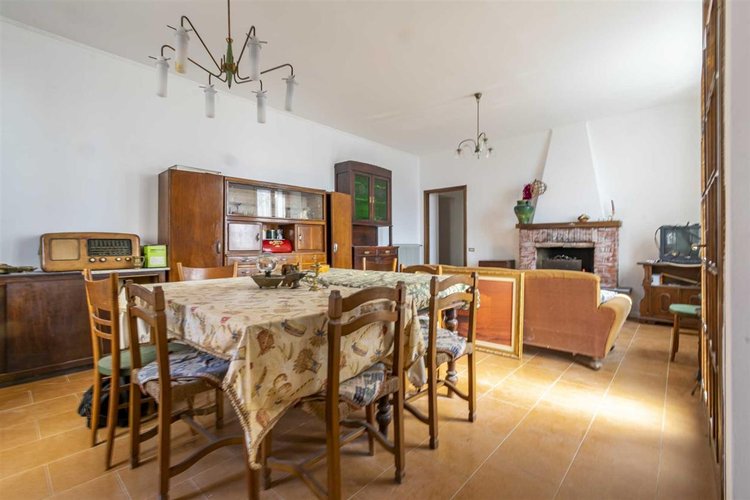 Berbenno, fantastico quadrilocale con box auto e cantina Berbenno