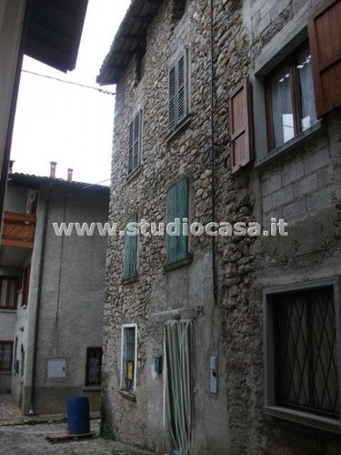 Studio Casa propone Casa a Zogno