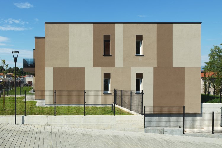 Trilocale al primo piano in Beregazzo con Figliaro Beregazzo con Figliaro