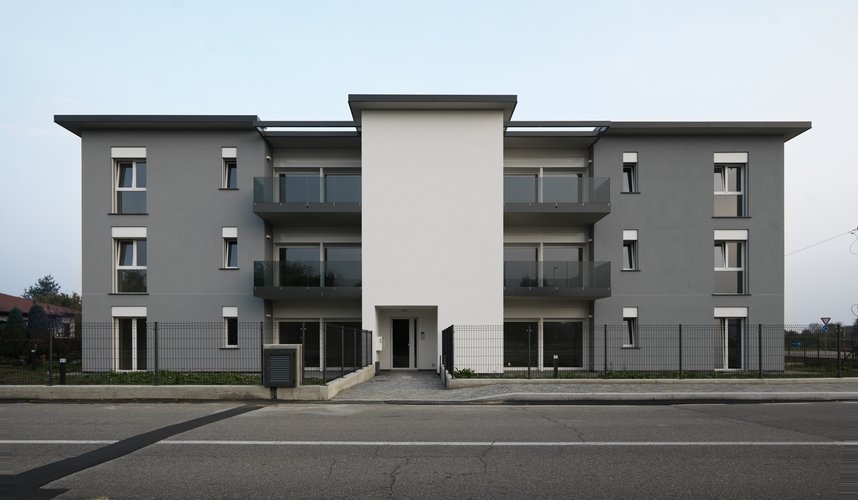 Trilocale a  Piano Primo in Mozzate Mozzate