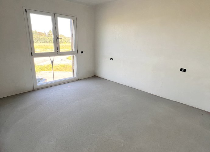 Quadrilocale a Piano Primo in Guanzate Guanzate