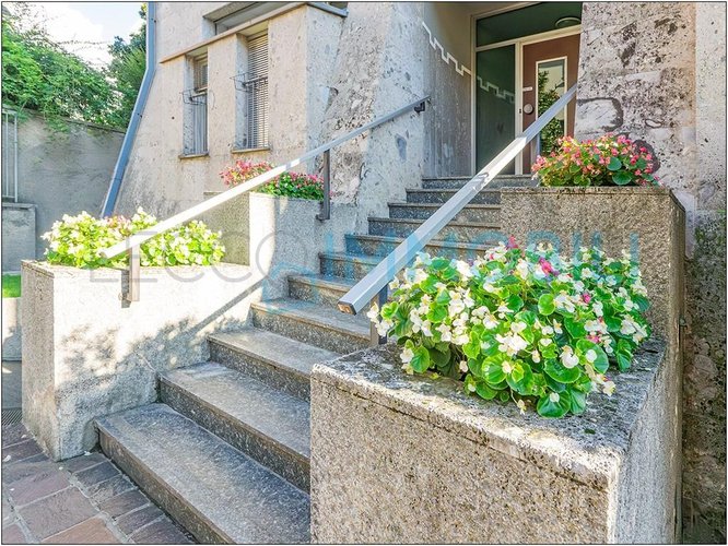 TRILOCALE CON VISTA Lecco