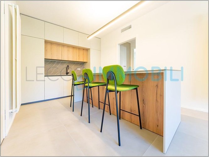 TRILOCALE CON VISTA Lecco