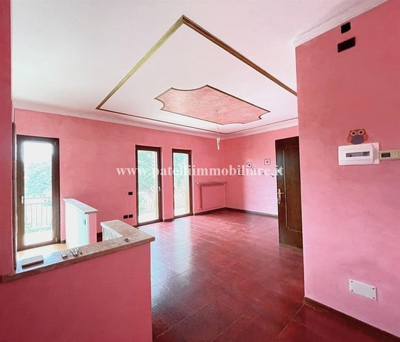 SPAZIOSO APPARTAMENTO IN AFFITTO A VALBREMBO Valbrembo