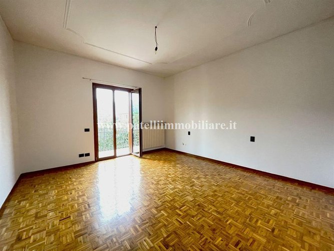 SPAZIOSO APPARTAMENTO IN AFFITTO A VALBREMBO Valbrembo