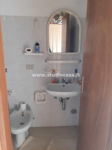 IN ZONA TRANQUILLA E SOLEGGIATA! Algua